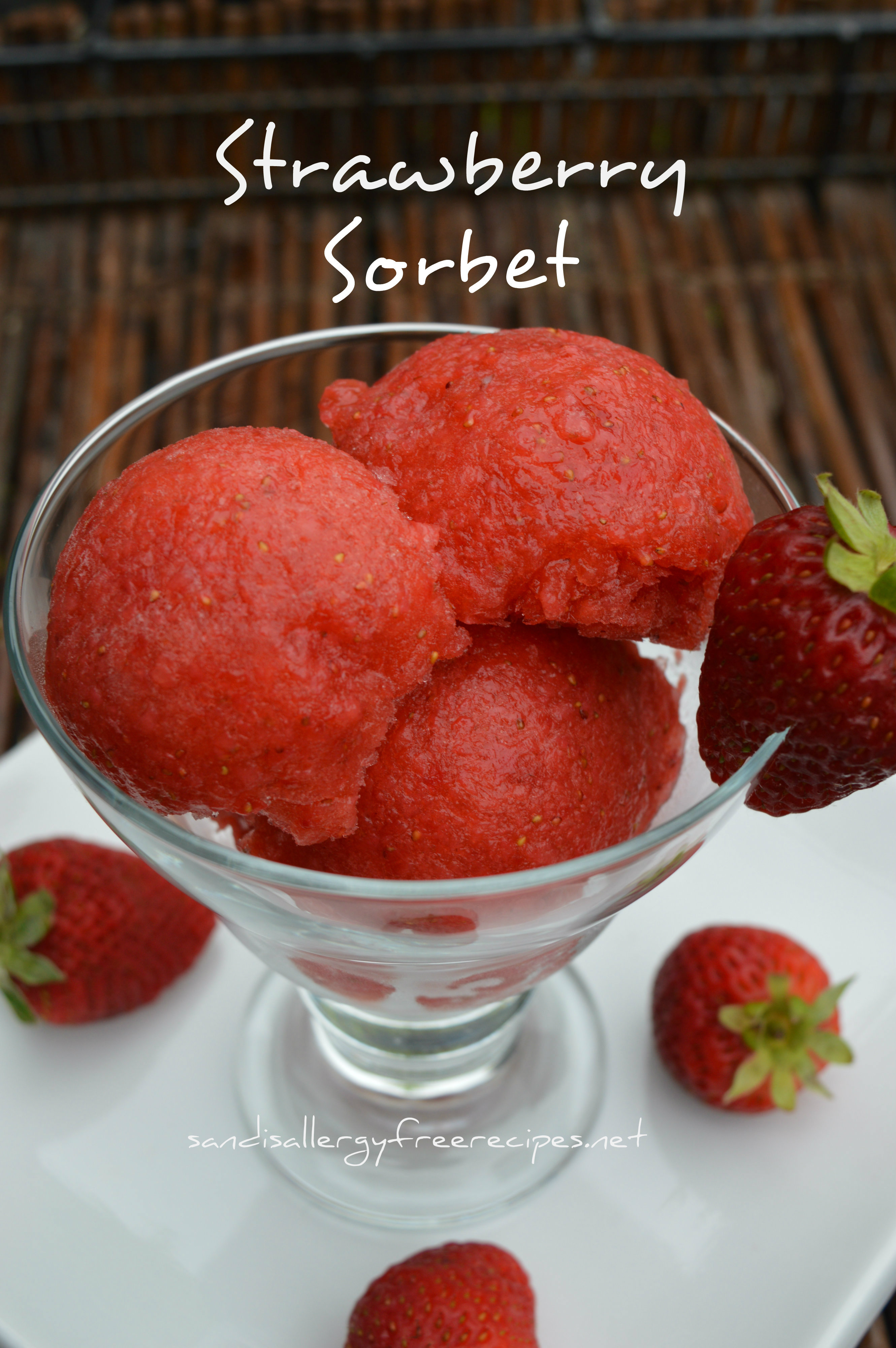 Strawberry Sorbet (Dairy Free/ Refined Sugar Free/ Vegan/ Paleo/ No Ice ...