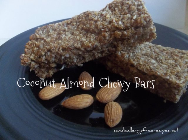 Chewy Almond Granola Bars