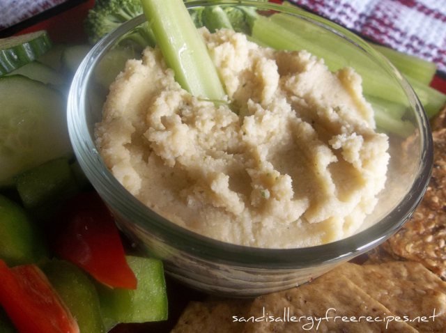 Garlicky Cauliflower Dip 2